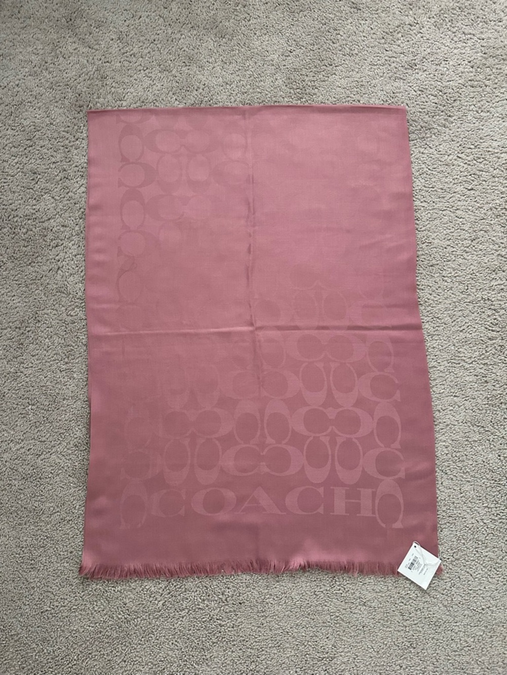 NWT Coach Women's Signature Wrap Fringe Patterned Scarf CB700 True Pink - Picture 4 of 6